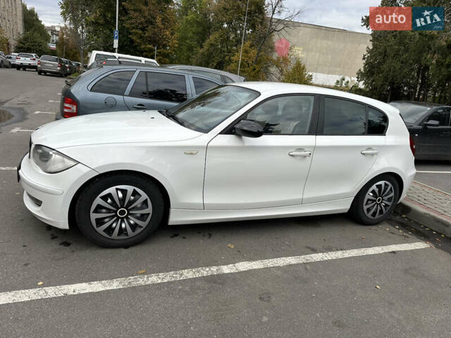 Белый БМВ 1 Серия, объемом двигателя 1.6 л и пробегом 211 тыс. км за 6200 $, фото 1 на Automoto.ua