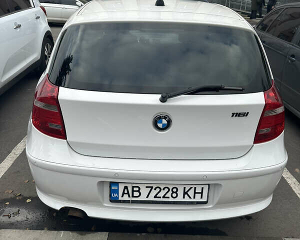Белый БМВ 1 Серия, объемом двигателя 1.6 л и пробегом 211 тыс. км за 6200 $, фото 8 на Automoto.ua