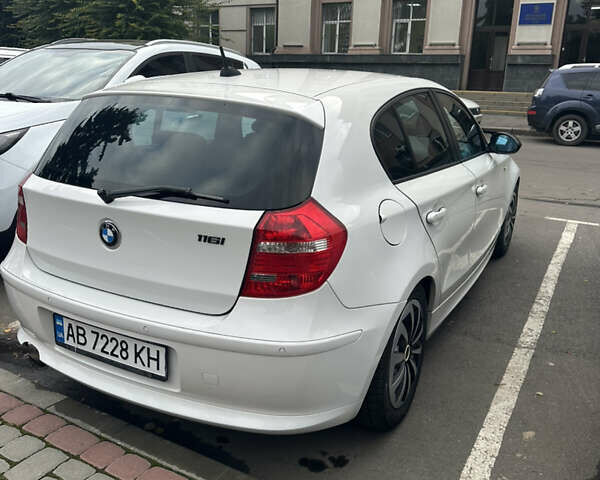 Белый БМВ 1 Серия, объемом двигателя 1.6 л и пробегом 211 тыс. км за 6200 $, фото 3 на Automoto.ua