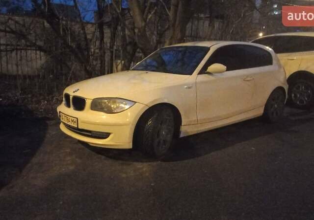 Белый БМВ 1 Серия, объемом двигателя 2 л и пробегом 280 тыс. км за 7600 $, фото 4 на Automoto.ua