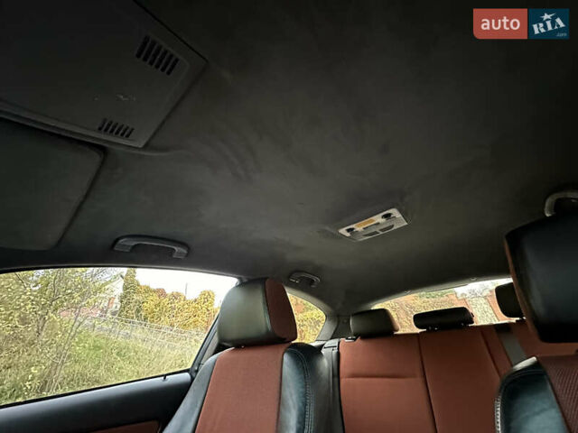 Белый БМВ 1 Серия, объемом двигателя 2 л и пробегом 320 тыс. км за 5300 $, фото 31 на Automoto.ua