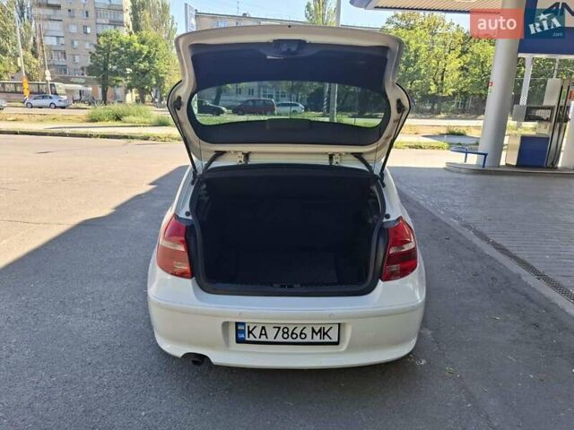 Білий БМВ 1 Серія, об'ємом двигуна 1.6 л та пробігом 134 тис. км за 6900 $, фото 32 на Automoto.ua