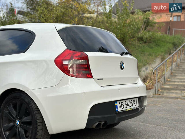 Белый БМВ 1 Серия, объемом двигателя 2 л и пробегом 320 тыс. км за 5300 $, фото 12 на Automoto.ua