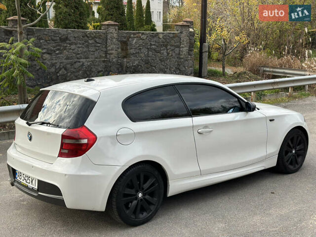 Белый БМВ 1 Серия, объемом двигателя 2 л и пробегом 320 тыс. км за 5300 $, фото 11 на Automoto.ua