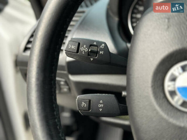 Белый БМВ 1 Серия, объемом двигателя 2 л и пробегом 320 тыс. км за 5300 $, фото 21 на Automoto.ua