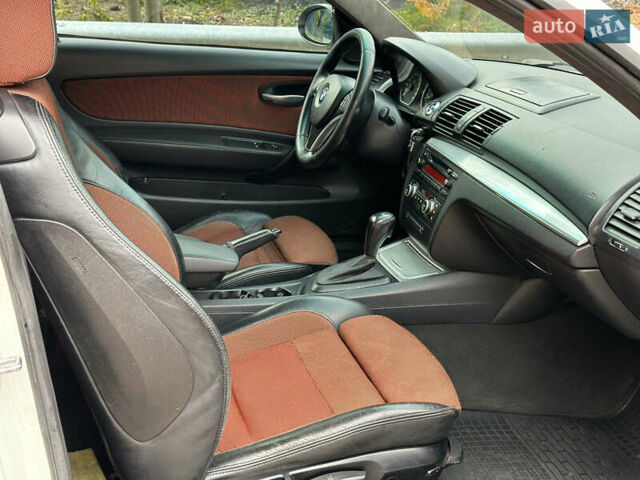 Белый БМВ 1 Серия, объемом двигателя 2 л и пробегом 320 тыс. км за 5300 $, фото 28 на Automoto.ua