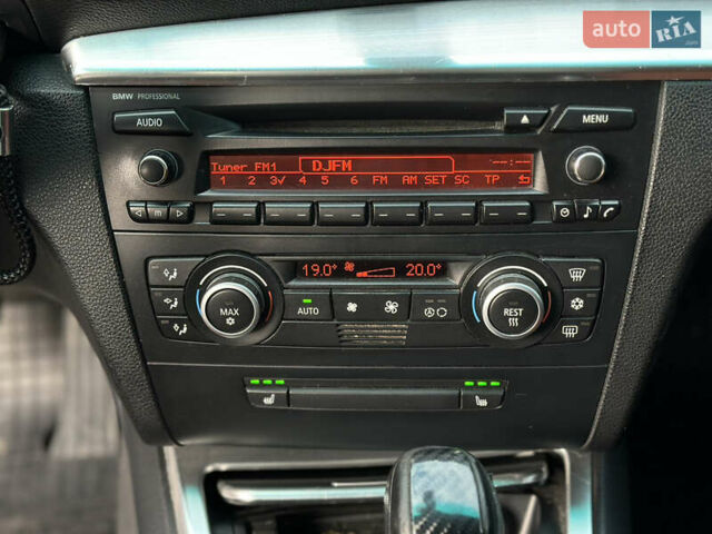 Белый БМВ 1 Серия, объемом двигателя 2 л и пробегом 320 тыс. км за 5300 $, фото 24 на Automoto.ua