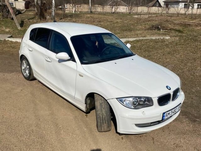 Белый БМВ 1 Серия, объемом двигателя 1.6 л и пробегом 221 тыс. км за 6500 $, фото 10 на Automoto.ua