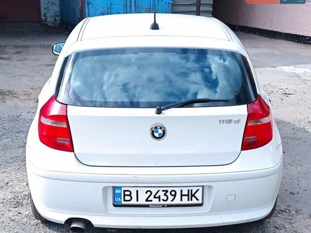 БМВ 1 Серия 2009 в Лубнах на Automoto.ua Белый БМВ 1 Серия, объемом двигателя 2 л и пробегом 205 тыс. км за 7000 $, фото 7 на Automoto.ua