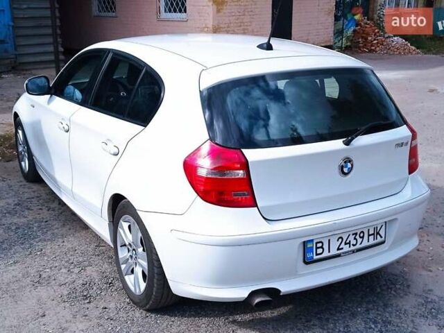 БМВ 1 Серия 2009 в Лубнах на Automoto.ua Белый БМВ 1 Серия, объемом двигателя 2 л и пробегом 205 тыс. км за 7000 $, фото 2 на Automoto.ua