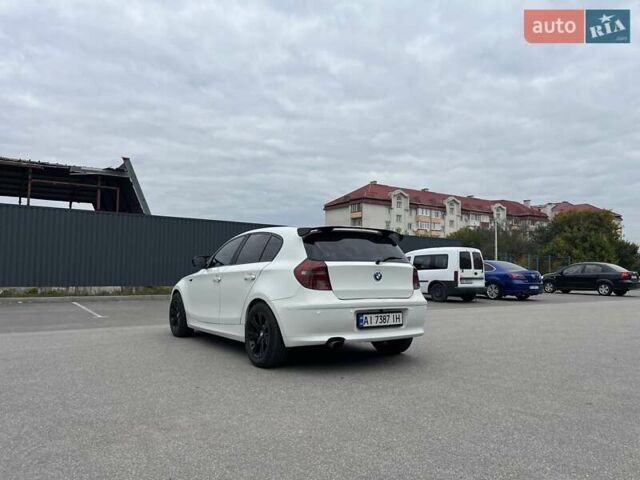 Белый БМВ 1 Серия, объемом двигателя 2 л и пробегом 207 тыс. км за 7900 $, фото 22 на Automoto.ua