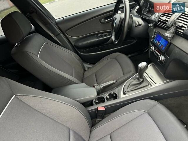 Белый БМВ 1 Серия, объемом двигателя 2 л и пробегом 207 тыс. км за 7900 $, фото 64 на Automoto.ua