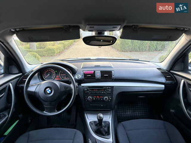 Белый БМВ 1 Серия, объемом двигателя 2 л и пробегом 198 тыс. км за 6200 $, фото 9 на Automoto.ua