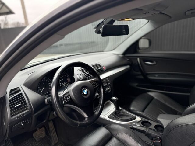 Білий БМВ 1 Серія, об'ємом двигуна 2 л та пробігом 230 тис. км за 7500 $, фото 17 на Automoto.ua