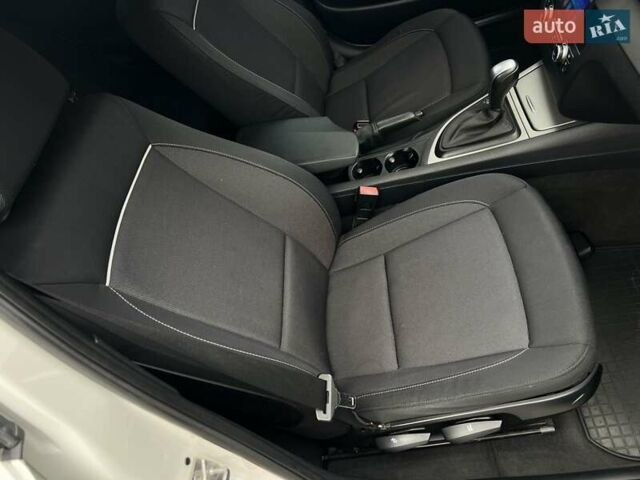 Белый БМВ 1 Серия, объемом двигателя 2 л и пробегом 207 тыс. км за 7900 $, фото 63 на Automoto.ua