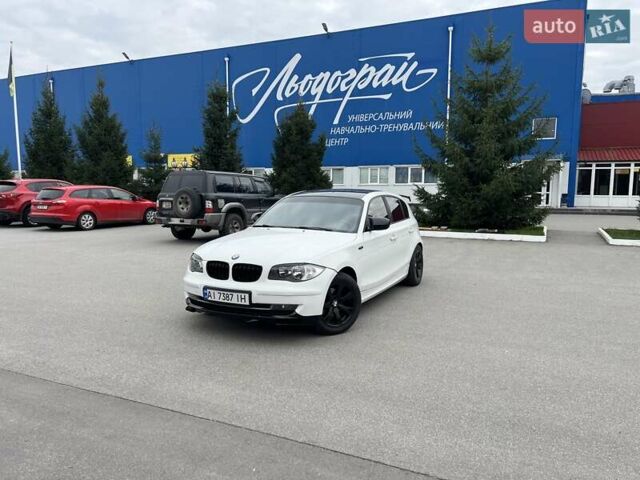 Белый БМВ 1 Серия, объемом двигателя 2 л и пробегом 207 тыс. км за 7900 $, фото 2 на Automoto.ua