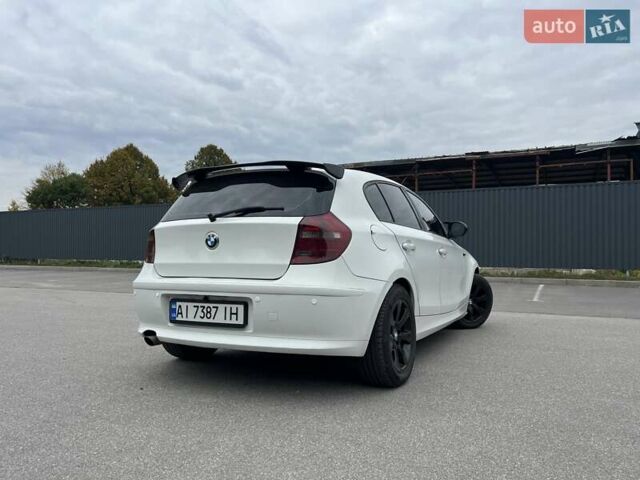 Белый БМВ 1 Серия, объемом двигателя 2 л и пробегом 207 тыс. км за 7900 $, фото 16 на Automoto.ua