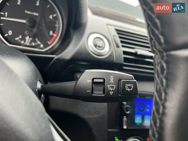 Белый БМВ 1 Серия, объемом двигателя 2 л и пробегом 207 тыс. км за 7900 $, фото 40 на Automoto.ua