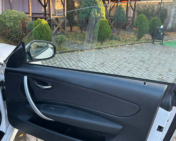 Білий БМВ 1 Серія, об'ємом двигуна 2 л та пробігом 255 тис. км за 7150 $, фото 11 на Automoto.ua