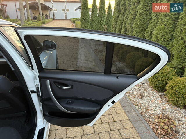 Белый БМВ 1 Серия, объемом двигателя 2 л и пробегом 198 тыс. км за 6200 $, фото 18 на Automoto.ua