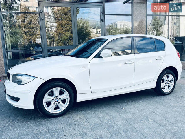Белый БМВ 1 Серия, объемом двигателя 2 л и пробегом 233 тыс. км за 9900 $, фото 3 на Automoto.ua