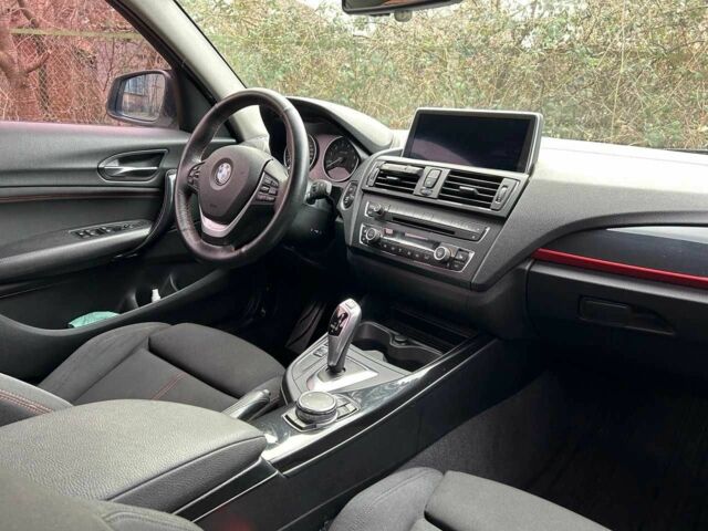 Белый БМВ 1 Серия, объемом двигателя 1.6 л и пробегом 158 тыс. км за 10500 $, фото 6 на Automoto.ua