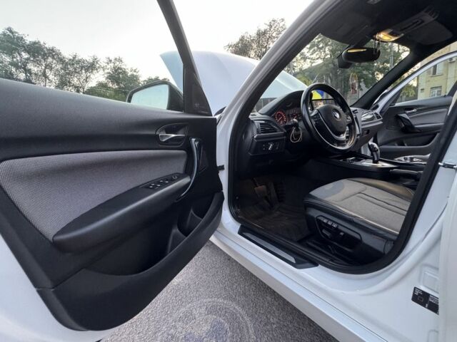 Белый БМВ 1 Серия, объемом двигателя 1.6 л и пробегом 200 тыс. км за 11300 $, фото 14 на Automoto.ua