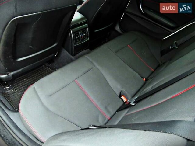 Белый БМВ 1 Серия, объемом двигателя 1.6 л и пробегом 225 тыс. км за 10500 $, фото 9 на Automoto.ua