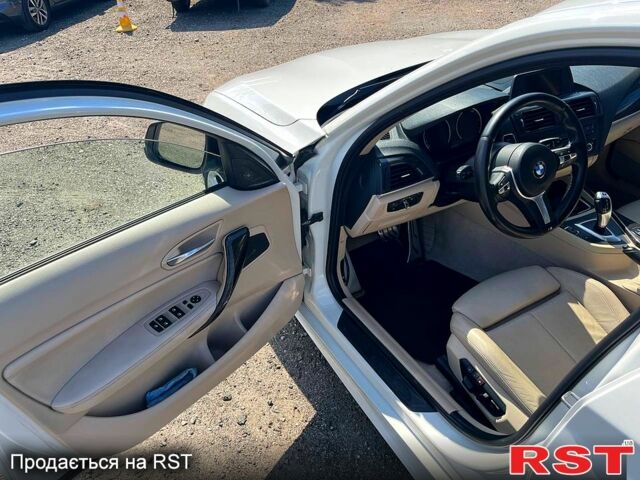 Белый БМВ 1 Серия, объемом двигателя 2 л и пробегом 284 тыс. км за 13900 $, фото 3 на Automoto.ua