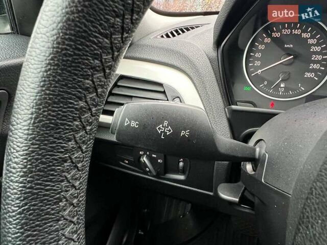 Белый БМВ 1 Серия, объемом двигателя 1.6 л и пробегом 100 тыс. км за 11490 $, фото 12 на Automoto.ua