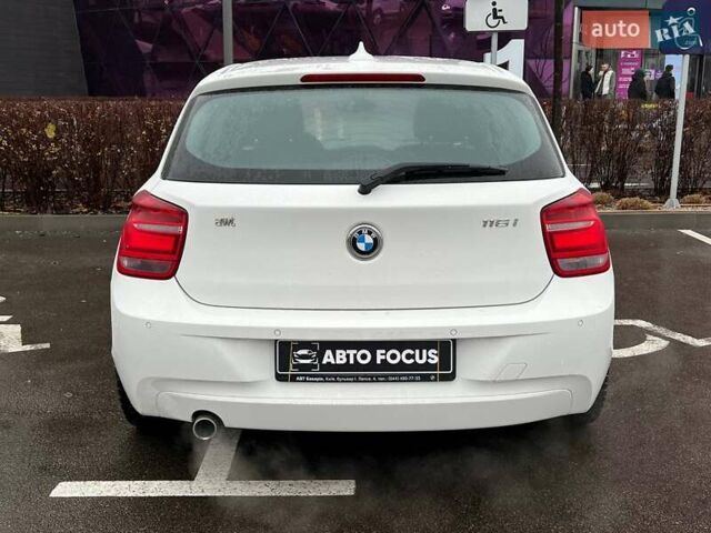 Белый БМВ 1 Серия, объемом двигателя 1.6 л и пробегом 100 тыс. км за 11490 $, фото 5 на Automoto.ua