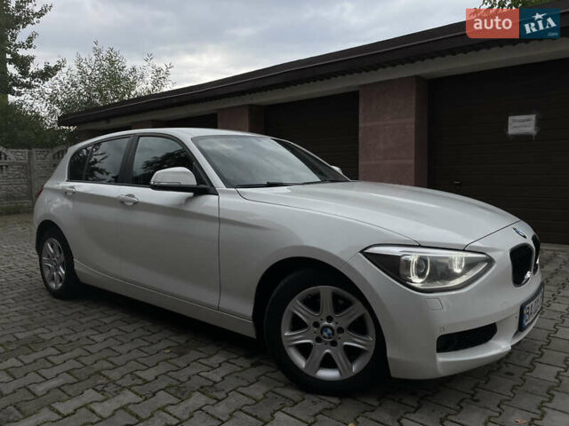 Белый БМВ 1 Серия, объемом двигателя 2 л и пробегом 283 тыс. км за 11600 $, фото 1 на Automoto.ua