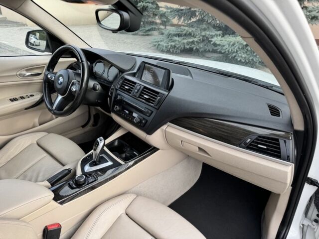 Белый БМВ 1 Серия, объемом двигателя 2 л и пробегом 190 тыс. км за 11500 $, фото 15 на Automoto.ua