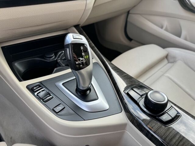 Белый БМВ 1 Серия, объемом двигателя 2 л и пробегом 190 тыс. км за 11500 $, фото 13 на Automoto.ua