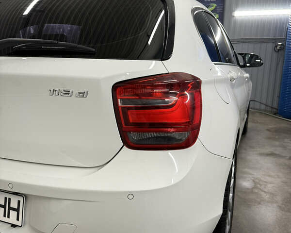 Белый БМВ 1 Серия, объемом двигателя 2 л и пробегом 174 тыс. км за 11700 $, фото 13 на Automoto.ua