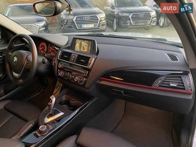 Белый БМВ 1 Серия, объемом двигателя 2 л и пробегом 59 тыс. км за 15900 $, фото 8 на Automoto.ua