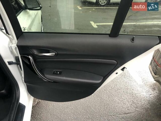 Белый БМВ 1 Серия, объемом двигателя 2 л и пробегом 67 тыс. км за 15300 $, фото 24 на Automoto.ua