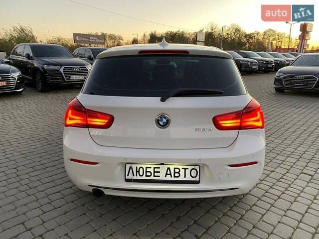 Белый БМВ 1 Серия, объемом двигателя 2 л и пробегом 59 тыс. км за 15900 $, фото 5 на Automoto.ua
