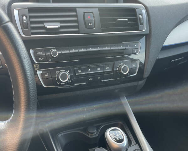 Білий БМВ 1 Серія, об'ємом двигуна 1.5 л та пробігом 198 тис. км за 9900 $, фото 6 на Automoto.ua