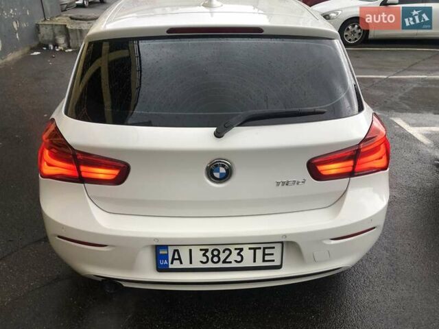 Белый БМВ 1 Серия, объемом двигателя 2 л и пробегом 67 тыс. км за 15300 $, фото 8 на Automoto.ua