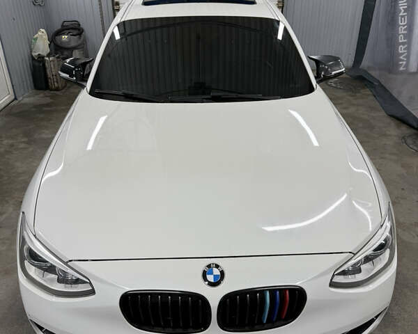 Белый БМВ 1 Серия, объемом двигателя 2 л и пробегом 174 тыс. км за 11700 $, фото 5 на Automoto.ua