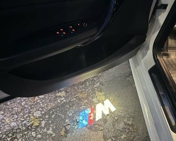 Белый БМВ 1 Серия, объемом двигателя 2 л и пробегом 100 тыс. км за 18500 $, фото 15 на Automoto.ua