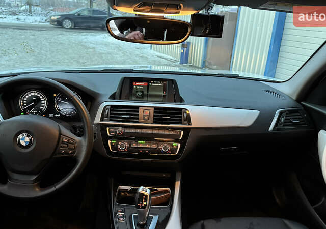 Білий БМВ 1 Серія, об'ємом двигуна 2 л та пробігом 75 тис. км за 15990 $, фото 20 на Automoto.ua