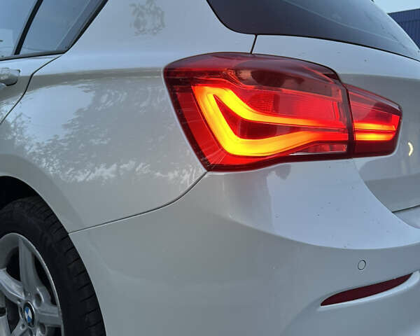 Белый БМВ 1 Серия, объемом двигателя 1.5 л и пробегом 217 тыс. км за 12800 $, фото 16 на Automoto.ua