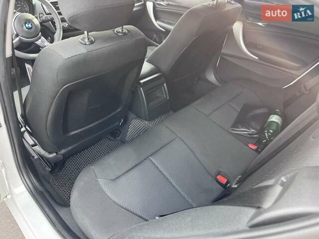 Белый БМВ 1 Серия, объемом двигателя 1.5 л и пробегом 60 тыс. км за 17500 $, фото 23 на Automoto.ua