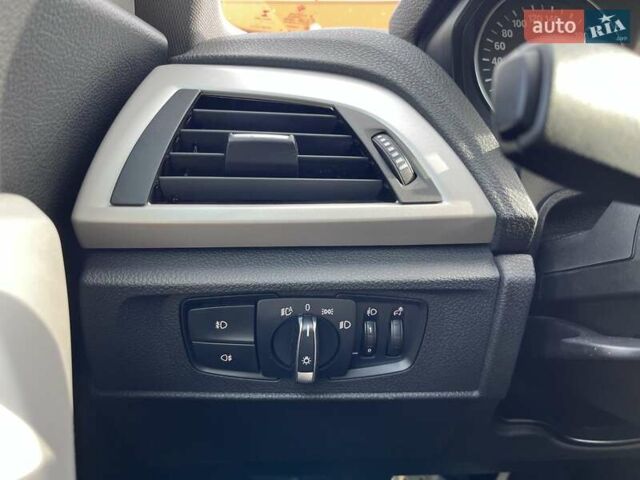 Белый БМВ 1 Серия, объемом двигателя 1.5 л и пробегом 60 тыс. км за 17500 $, фото 21 на Automoto.ua