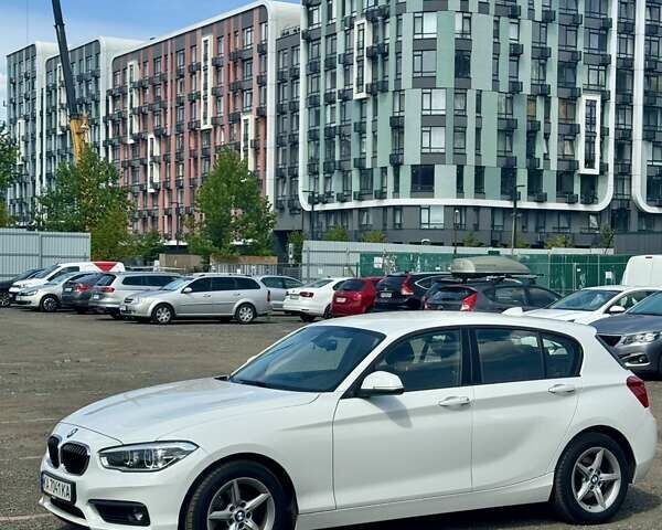 Белый БМВ 1 Серия, объемом двигателя 1.5 л и пробегом 89 тыс. км за 14500 $, фото 4 на Automoto.ua