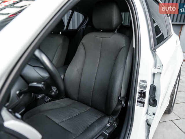 Білий БМВ 1 Серія, об'ємом двигуна 1.5 л та пробігом 89 тис. км за 12000 $, фото 32 на Automoto.ua