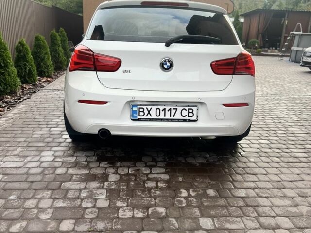 Белый БМВ 1 Серия, объемом двигателя 1.5 л и пробегом 42 тыс. км за 17200 $, фото 3 на Automoto.ua