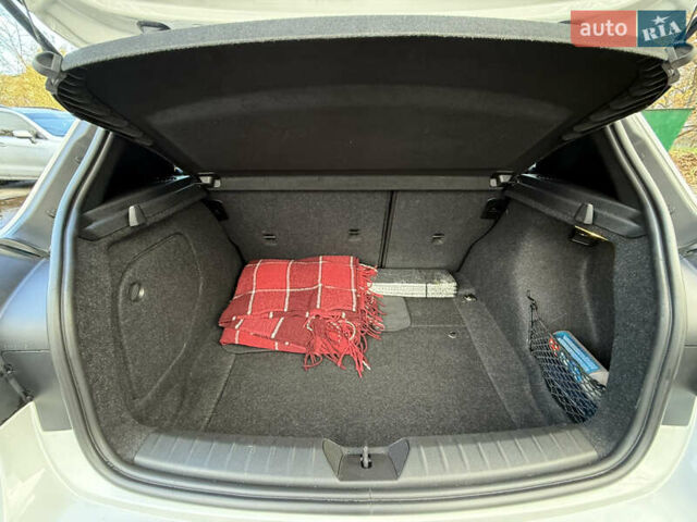 Белый БМВ 1 Серия, объемом двигателя 1.5 л и пробегом 208 тыс. км за 15500 $, фото 51 на Automoto.ua